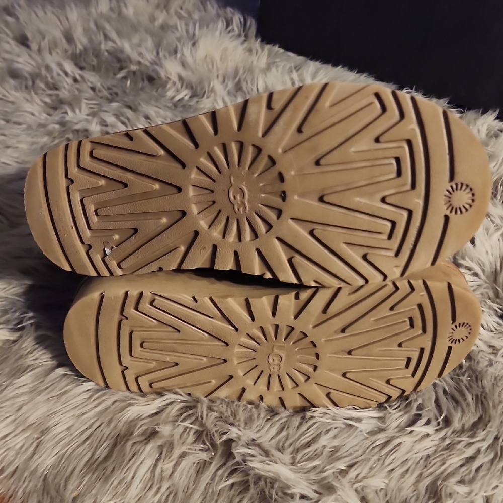 UGG Tan Winter Boots - Picture 7 of 8